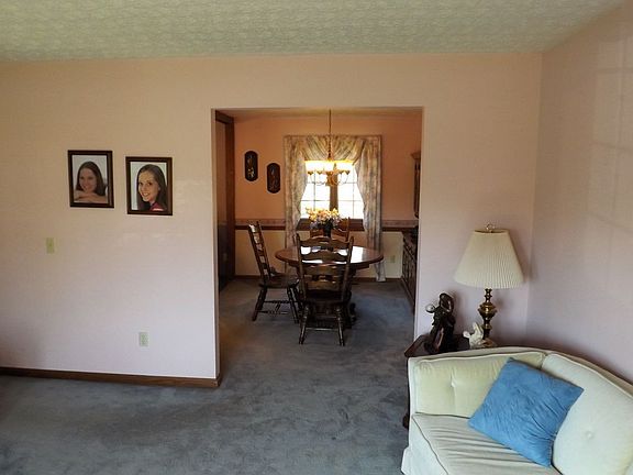5th image of 921 Appaloosa Ct