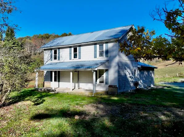 400 Old Springs Rd, Princeton, WV 24739