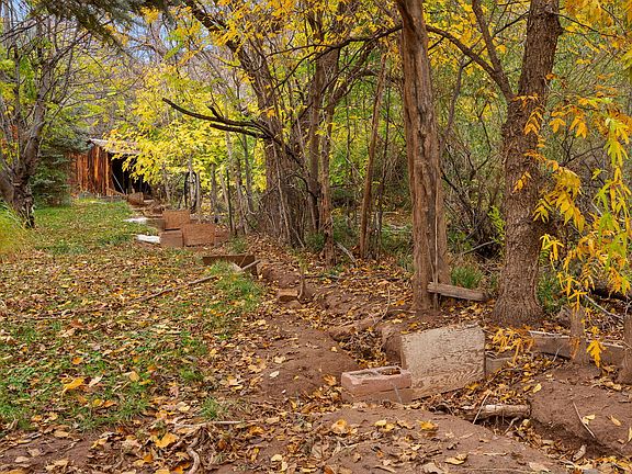 5th image of 4 W 960 S