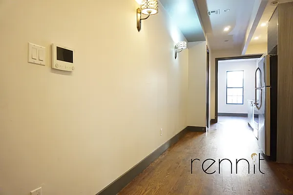 Rented by Rennit Inc. | media 23
