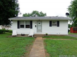 402 Walnut St, Waterloo, IL 62298