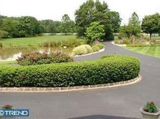 318 Tom Brown Rd, Moorestown, NJ 08057