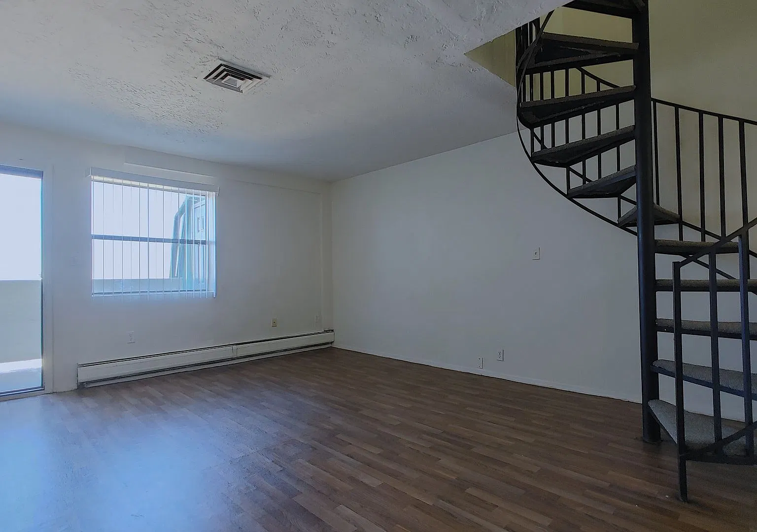 Cloudview Terrace — Photo 2