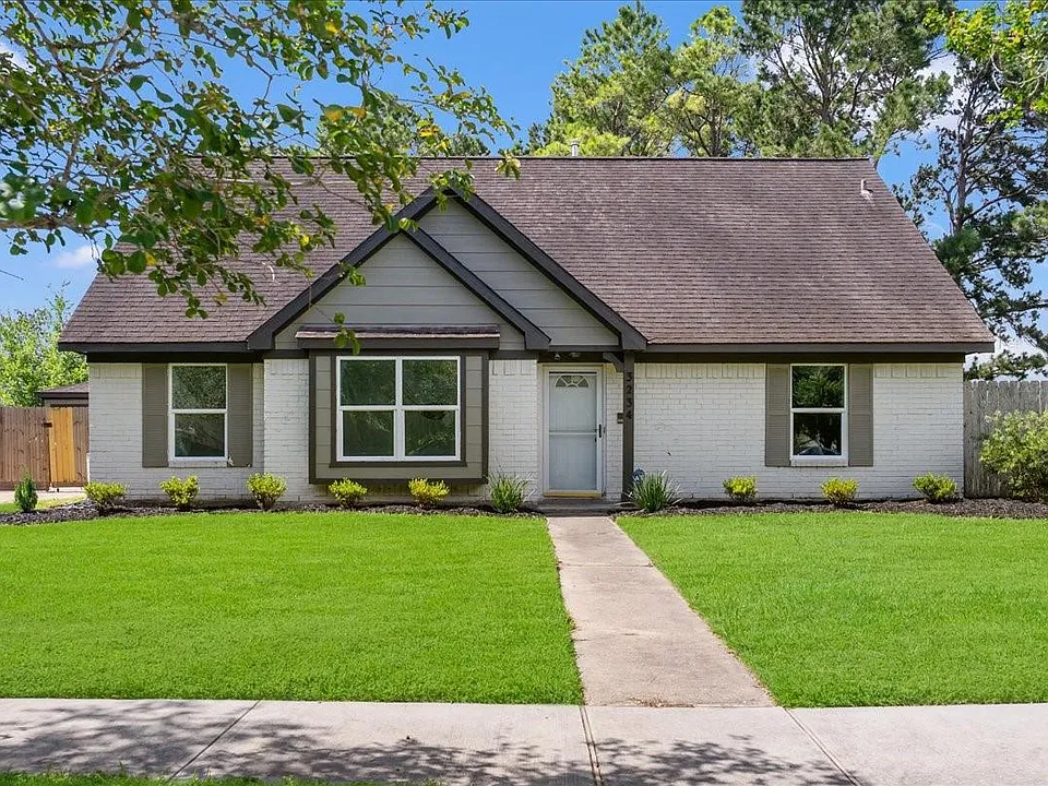 3234 Cherry Springs Dr