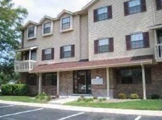 1486 W Jefferson Ave UNIT D, Naperville, IL 60540