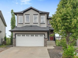 18 Rockwell Close, Fort Saskatchewan, AB T8L 0E7