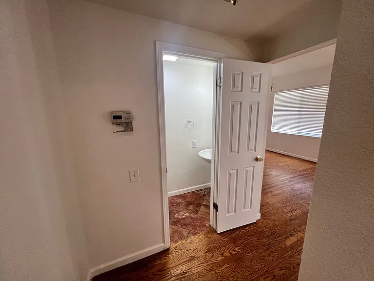 339 Torrington Dr #1 — Photo 6