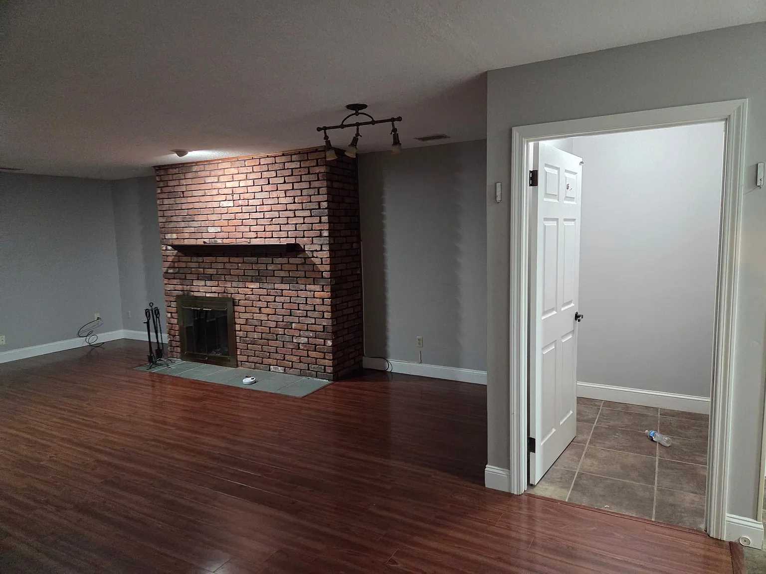 2 bed, 1.5 bath, 1158 sqft, $2,250 — Photo 1