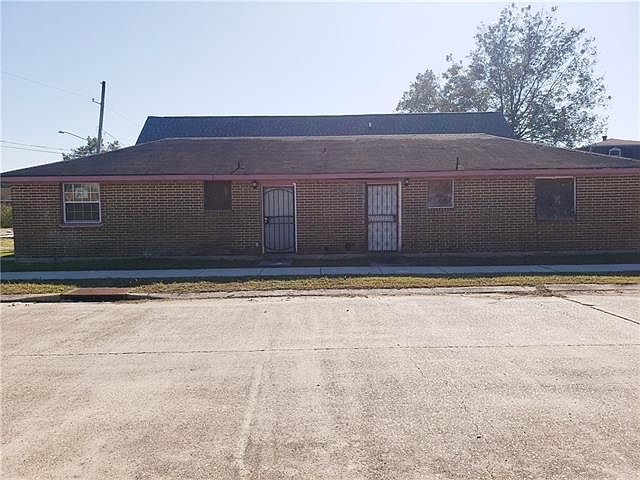 1st image of 5770 Shirley Taylor St