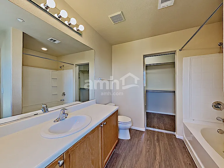 9161 Desirable Ct — Photo 11