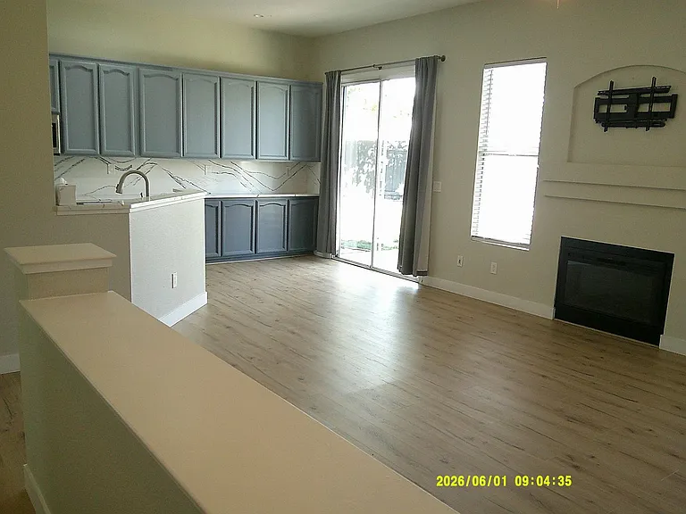 2055 Keel Ct — Photo 15
