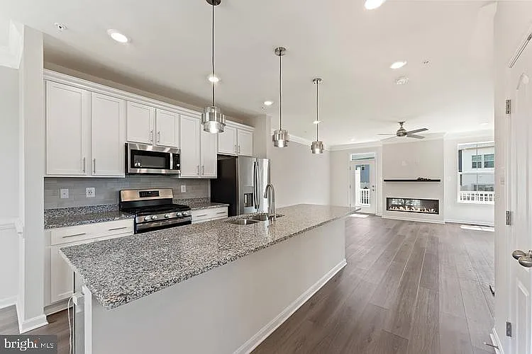 16601 Anegada Dr — Photo 26
