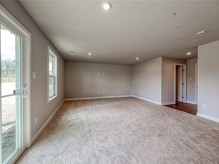 315 Telluride Ln — Photo 15