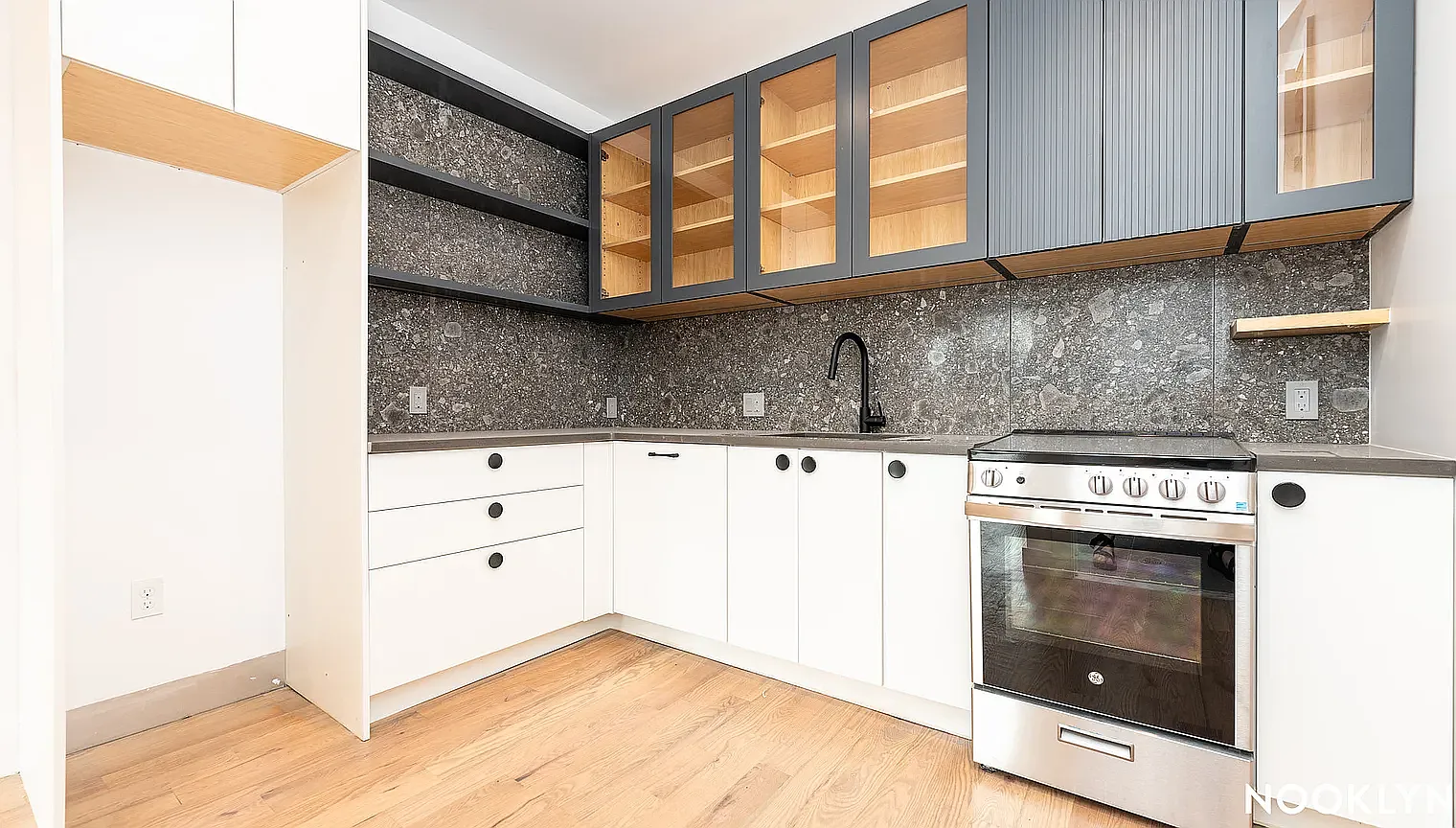 228 North 7th Street — Photo 1