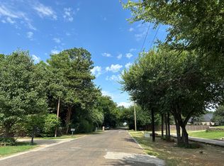 7320 Lowery Rd, Fort Worth, TX 76120