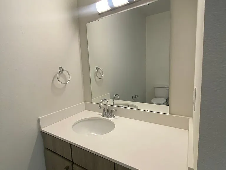 Wall Street Apartments — Photo 13