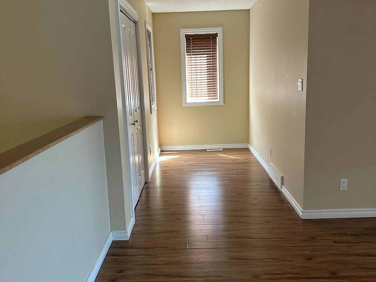 2160 McIntyre Street — Photo 4