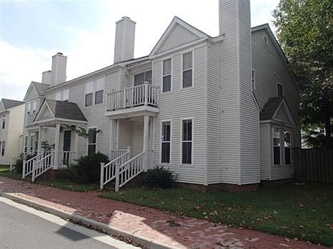 1st image of 535 Columbia St