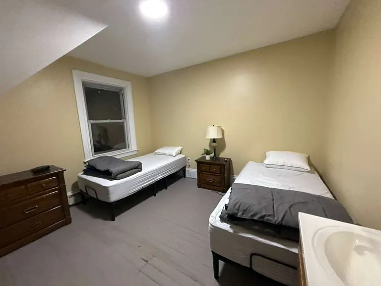 362 Hope St #3 — Photo 9