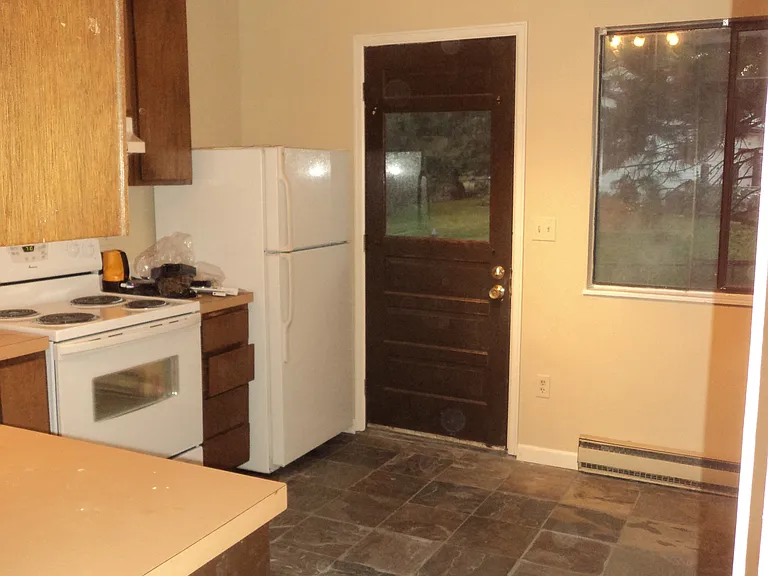 1701 Erin Ct #3 — Photo 6