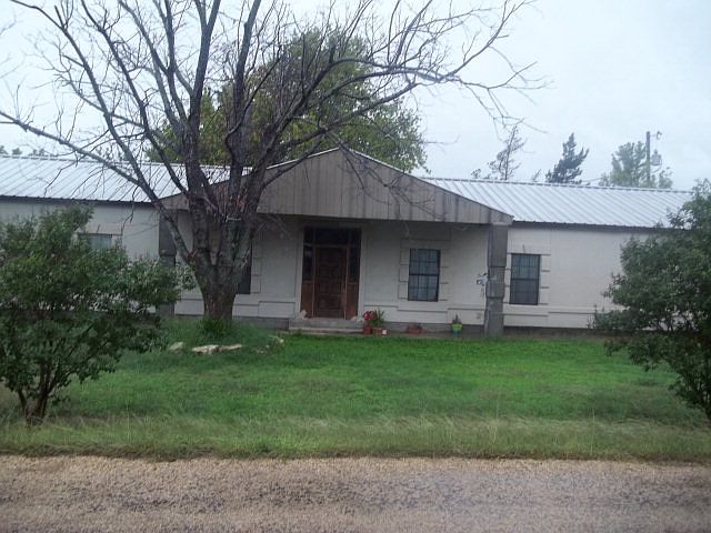 1st image of 631 Deerview Dr