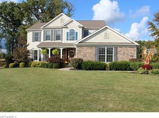 253 Aberdeen Ct, Columbiana, OH 44408