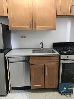 Rented by FirstService Realty (legacy) | media 14