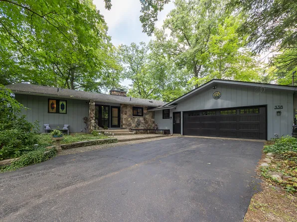 338 Bayview Ln, Plainwell, MI 49080