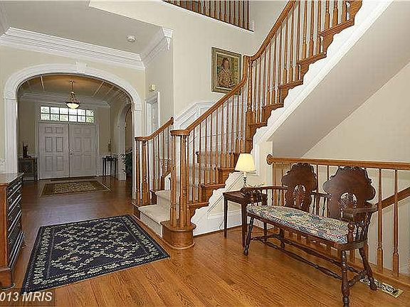5th image of 9856 Palace Green Way