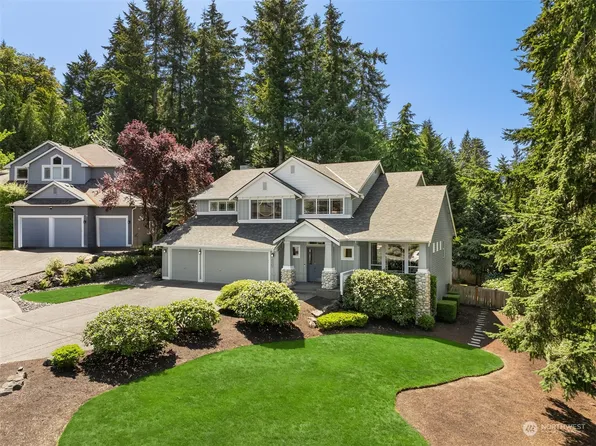 9429 NE Blue Wave Court, Bainbridge Island, WA 98110