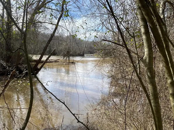 161 Little River Trl, Fort Mill, SC 29707