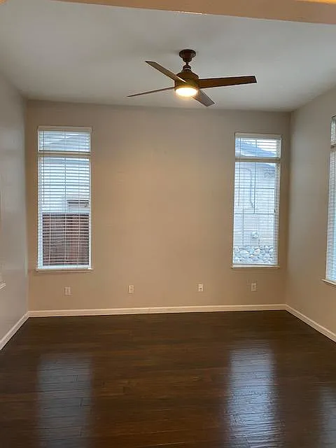 5 bed, 3.5 bath, 2798 sqft, $4,250 — Photo 3