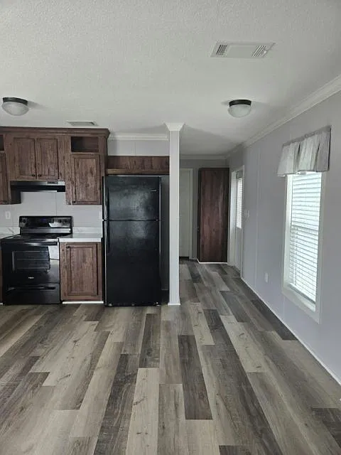 1 bed, 576 sqft, $1,700 — Photo 4