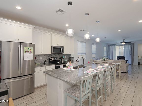 4th image of 44261 W PALO ALISO Way