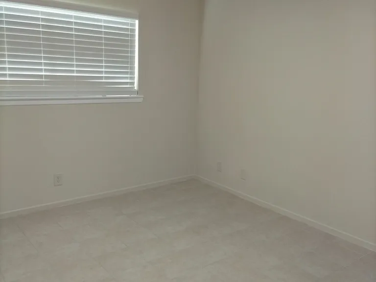 15471 Morada Rd — Photo 3