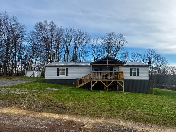 187 Sand Trap Rd, Fenwick, WV 26202