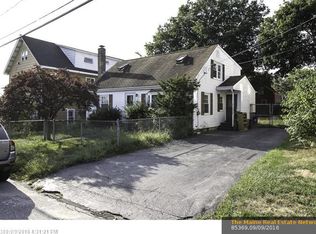 20 Elmwood St, Portland, ME 04103