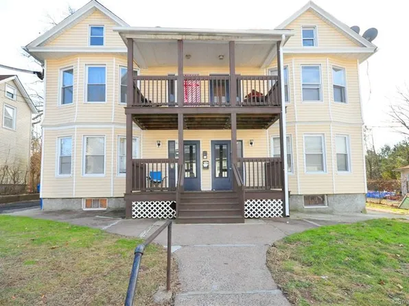 140 School Street, Manchester, CT 06040