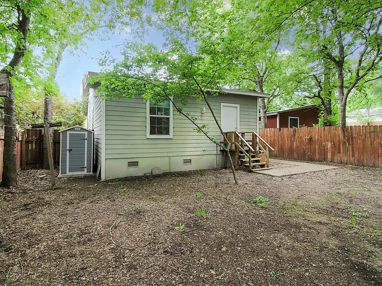5411 Hudson St — Photo 19