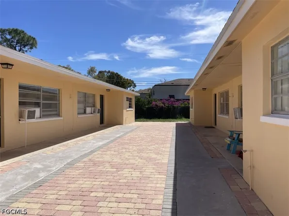 5621/5623 4th Ave, Fort Myers, FL 33907