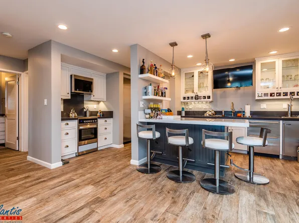 200 5th Ave APT 4, Santa Cruz, CA 95062