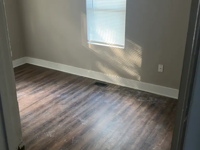 4651 Woodland Hills Blvd — Photo 14