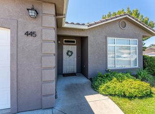 445 Briarwood Dr, Ukiah, CA 95482