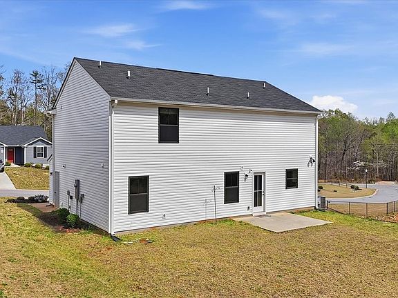 2nd image of 117 Wells Station Rd