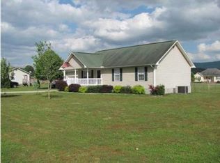127 Hard Luck Ranch Rd, Dunlap, TN 37327
