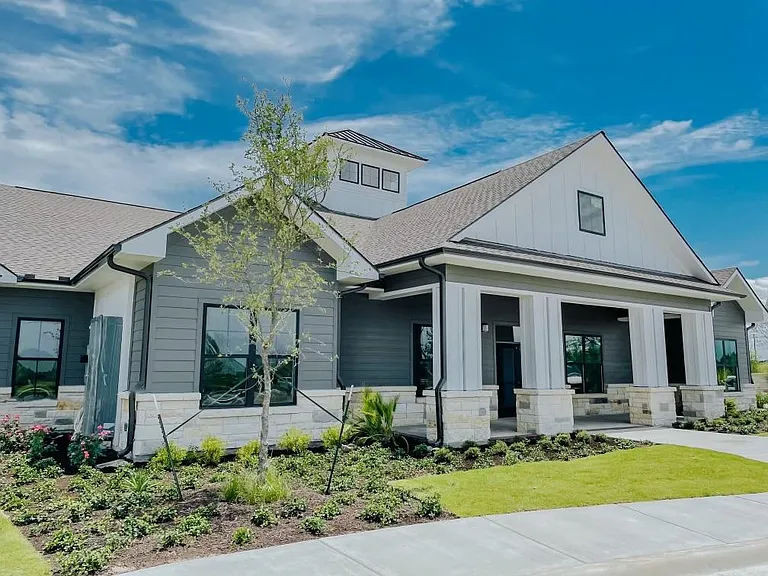 610 E Wells Branch Pkwy — Photo 1