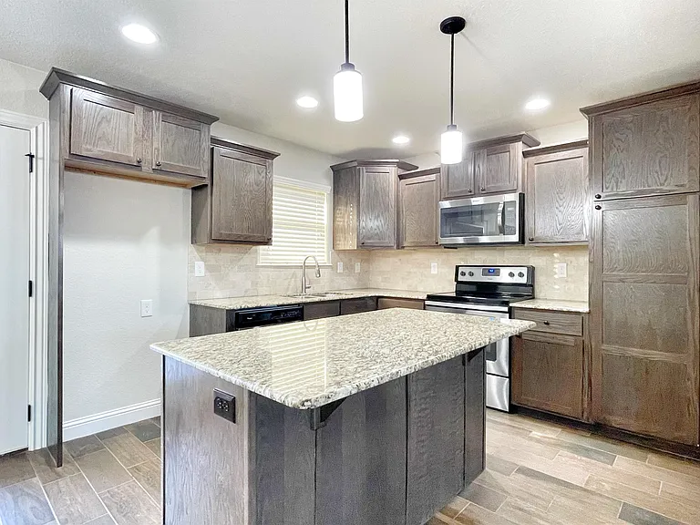 531 Captain Reid Ln — Photo 13