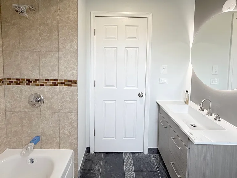 11361 S Racine Ave — Photo 13