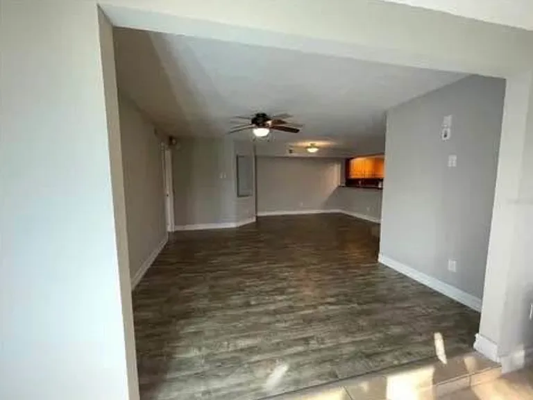 2650 Oak Park Way #103 — Photo 6