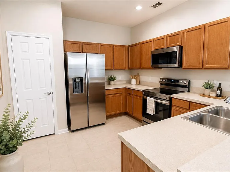 1323 Shallcross Ave — Photo 8